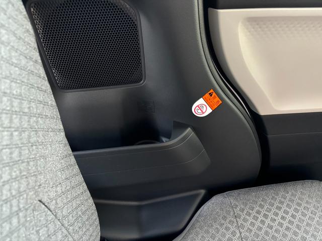 タント L 衝突被害軽減ブレーキ スマートキー スライドドア パワーウインドウ プッシュスタート ABS アイドリングストップ(30枚目)