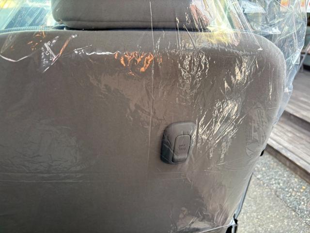 ムーヴキャンバス ストライプスG 衝突被害軽減ブレーキ スマートキー スライドドア LEDヘッドライト パワーウインドウ プッシュスタート フルオートエアコン ABS アイドリングストップ(28枚目)