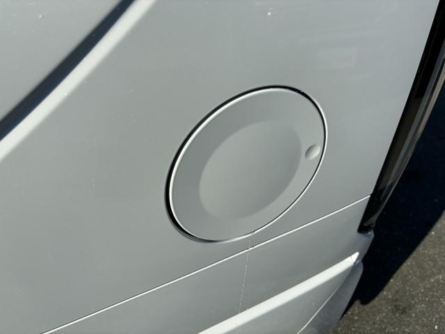 Ｎ－ＢＯＸカスタム ベースグレード　衝突被害軽減ブレーキ　スマートキー　スライドドア　ＬＥＤヘッドライト　パワーウインドウ　プッシュスタート　クルーズコントロール　フルオートエアコン　ＡＢＳ　前席シートヒーター　アイドリングストップ（17枚目）