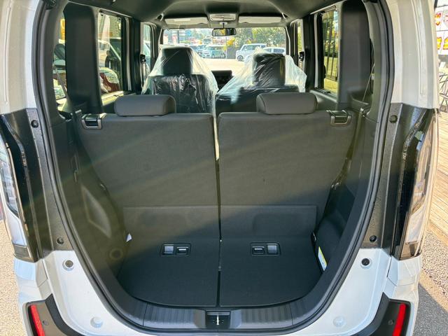 Ｎ－ＢＯＸカスタム ベースグレード　衝突被害軽減ブレーキ　スマートキー　スライドドア　ＬＥＤヘッドライト　パワーウインドウ　プッシュスタート　クルーズコントロール　フルオートエアコン　ＡＢＳ　前席シートヒーター　アイドリングストップ（24枚目）