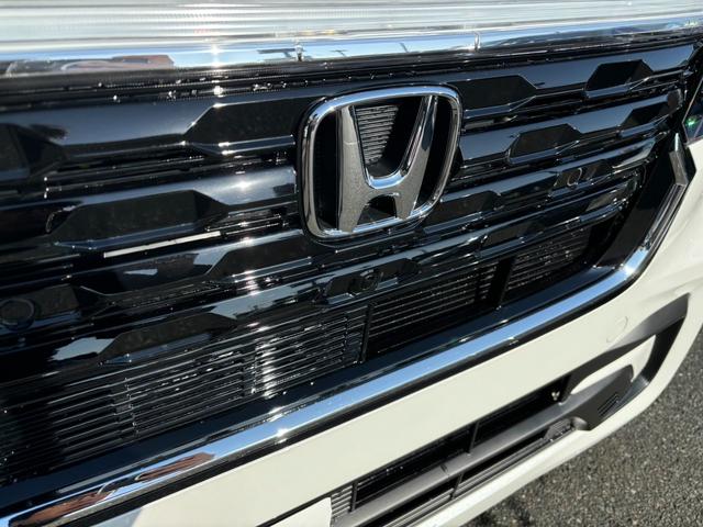 Ｎ－ＢＯＸカスタム ベースグレード　衝突被害軽減ブレーキ　スマートキー　スライドドア　ＬＥＤヘッドライト　パワーウインドウ　プッシュスタート　クルーズコントロール　フルオートエアコン　ＡＢＳ　前席シートヒーター　アイドリングストップ（27枚目）