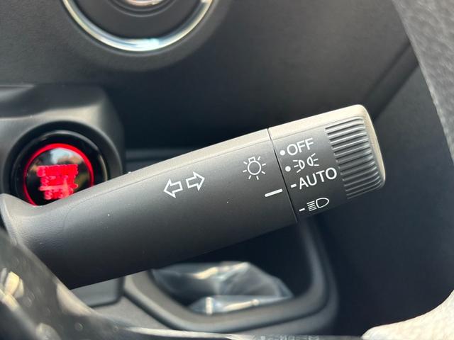 Ｎ－ＢＯＸカスタム ベースグレード　衝突被害軽減ブレーキ　スマートキー　スライドドア　ＬＥＤヘッドライト　パワーウインドウ　プッシュスタート　クルーズコントロール　フルオートエアコン　ＡＢＳ　前席シートヒーター　アイドリングストップ（73枚目）