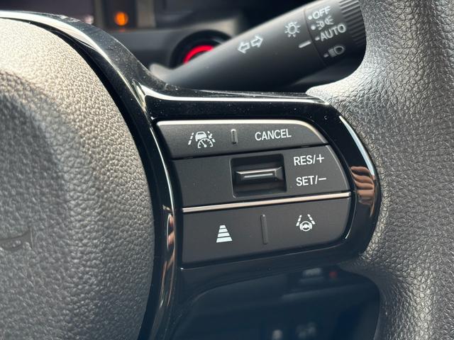 Ｎ－ＢＯＸカスタム ベースグレード　衝突被害軽減ブレーキ　スマートキー　スライドドア　ＬＥＤヘッドライト　パワーウインドウ　プッシュスタート　クルーズコントロール　フルオートエアコン　ＡＢＳ　前席シートヒーター　アイドリングストップ（74枚目）