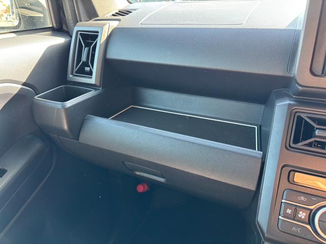 タフト G クロムベンチャー フルセグナビ バックカメラ 衝突被害軽減ブレーキ スマートキー パワーウインドウ プッシュスタート フルオートエアコン ABS 前席シートヒーター アイドリングストップ(18枚目)