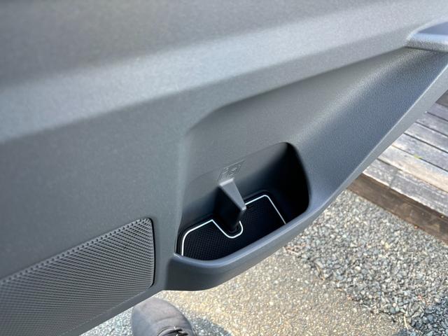 タフト G クロムベンチャー フルセグナビ バックカメラ 衝突被害軽減ブレーキ スマートキー パワーウインドウ プッシュスタート フルオートエアコン ABS 前席シートヒーター アイドリングストップ(40枚目)