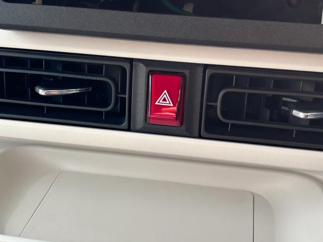 ムーヴキャンバス ストライプスG 衝突被害軽減ブレーキ スマートキー スライドドア LEDヘッドライト パワーウインドウ プッシュスタート フルオートエアコン ABS アイドリングストップ(3枚目)