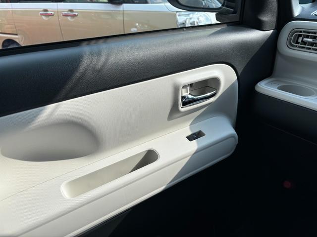 ムーヴキャンバス ストライプスG 衝突被害軽減ブレーキ スマートキー スライドドア LEDヘッドライト パワーウインドウ プッシュスタート フルオートエアコン ABS アイドリングストップ(71枚目)