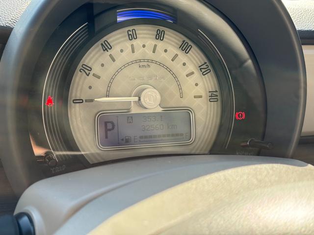 アルトラパンＬＣ Ｘ　衝突被害軽減ブレーキ　スマートキー　　パワーウインドウ　プッシュスタートフルオートエアコン　ＡＢＳ　アイドリングストップ（8枚目）