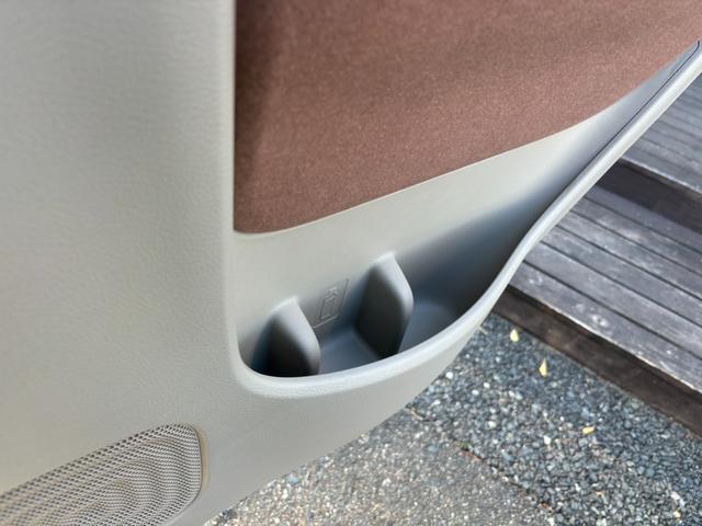 アルトラパンＬＣ Ｘ　衝突被害軽減ブレーキ　スマートキー　　パワーウインドウ　プッシュスタートフルオートエアコン　ＡＢＳ　アイドリングストップ（33枚目）