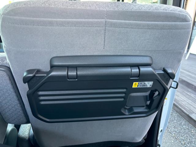 タント Ｘ　ワンセグナビ　ＥＴＣ　全方位モニター衝突被害軽減ブレーキ　スマートキー　スライドドア　ＬＥＤヘッドライト　パワーウインドウ　プッシュスタート　　フルオートエアコン　ＡＢＳ　アイドリングストップ（38枚目）