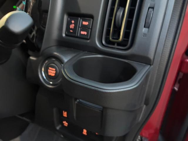 ハスラー ハイブリッドＸ　届出済未使用車　オートＬＥＤ　車線逸脱警報装置　スマートキー＆プッシュスタート　セキュリティアラーム　前席シートヒーター　オートクルーズ　デュアルカメラサポート　パワーウインドウ　ＡＢＳ（35枚目）