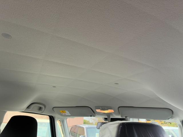 ワゴンＲスマイル ハイブリッドＳ　届出済未使用車　スマートキー＆プッシュスタート　前後誤発進抑制　オートマチックハイビーム　ＬＥＤライト　車線逸脱防止　クルーズコントロール　フルオートエアコン　運転席シートヒーター　衝突安全ボディ（12枚目）