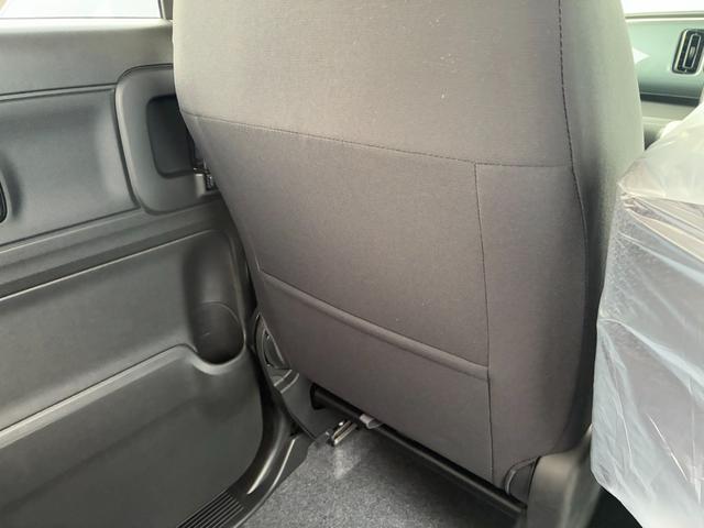 ワゴンＲスマイル ハイブリッドＳ　届出済未使用車　スマートキー＆プッシュスタート　前後誤発進抑制　オートマチックハイビーム　ＬＥＤライト　車線逸脱防止　クルーズコントロール　フルオートエアコン　運転席シートヒーター　衝突安全ボディ（13枚目）