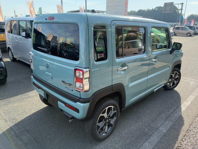 ハスラー ハイブリッドＸ　届出済未使用車　スマートキー＆プッシュスタート　車線逸脱警報装置　オートＬＥＤライト　前席シートヒーター　デュアルカメラサポート　オートクルーズ　パワーウインドウ　セキュリティアラーム　ＡＢＳ（3枚目）