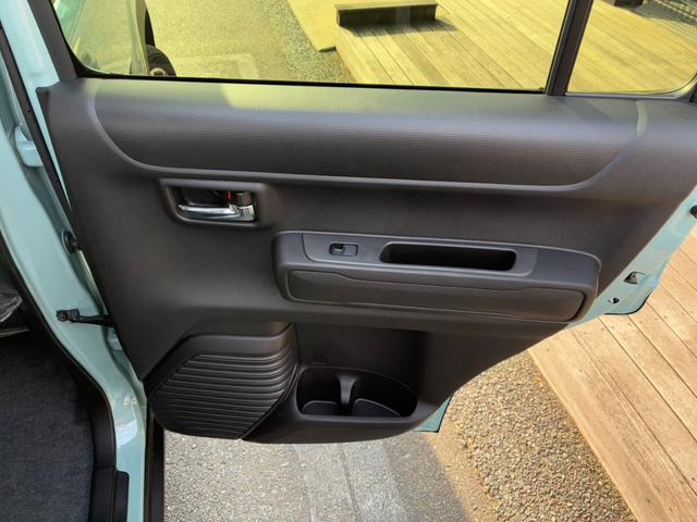 ハスラー ハイブリッドＸ　届出済未使用車　スマートキー＆プッシュスタート　車線逸脱警報装置　オートＬＥＤライト　前席シートヒーター　デュアルカメラサポート　オートクルーズ　パワーウインドウ　セキュリティアラーム　ＡＢＳ（17枚目）