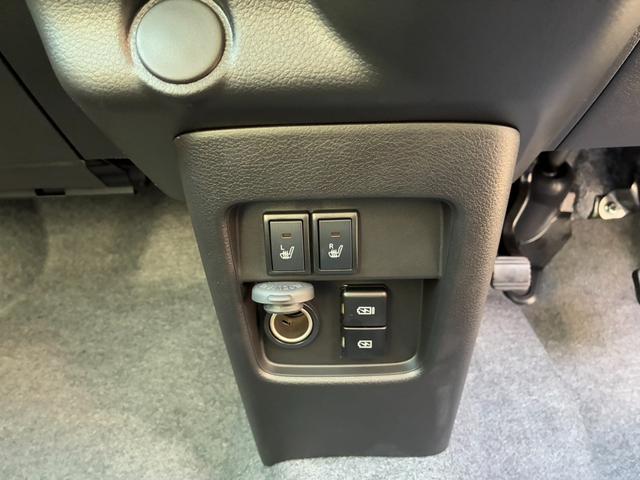 ハスラー ハイブリッドＸ　届出済未使用車　スマートキー＆プッシュスタート　車線逸脱警報装置　オートＬＥＤライト　前席シートヒーター　デュアルカメラサポート　オートクルーズ　パワーウインドウ　セキュリティアラーム　ＡＢＳ（24枚目）