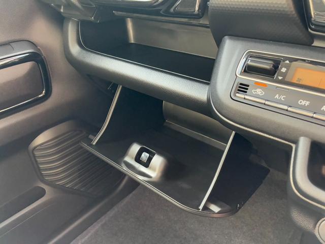 ハスラー ハイブリッドＸ　届出済未使用車　スマートキー＆プッシュスタート　車線逸脱警報装置　オートＬＥＤライト　前席シートヒーター　デュアルカメラサポート　オートクルーズ　パワーウインドウ　セキュリティアラーム　ＡＢＳ（28枚目）