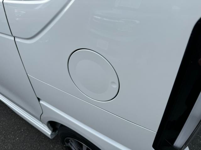 Ｎ－ＢＯＸカスタム ベースグレード　衝突被害軽減ブレーキ　スマートキー　スライドドア　ＬＥＤヘッドライト　パワーウインドウ　プッシュスタート　クルーズコントロール　フルオートエアコン　ＡＢＳ　前席シートヒーター　アイドリングストップ（11枚目）
