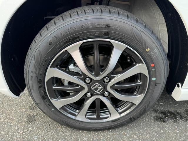 Ｎ－ＢＯＸカスタム ベースグレード　衝突被害軽減ブレーキ　スマートキー　スライドドア　ＬＥＤヘッドライト　パワーウインドウ　プッシュスタート　クルーズコントロール　フルオートエアコン　ＡＢＳ　前席シートヒーター　アイドリングストップ（19枚目）