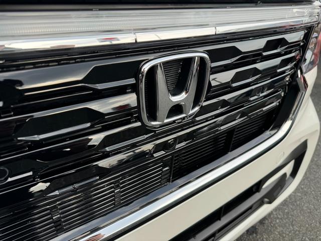 Ｎ－ＢＯＸカスタム ベースグレード　衝突被害軽減ブレーキ　スマートキー　スライドドア　ＬＥＤヘッドライト　パワーウインドウ　プッシュスタート　クルーズコントロール　フルオートエアコン　ＡＢＳ　前席シートヒーター　アイドリングストップ（22枚目）