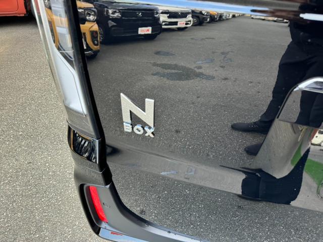 ���Ђ̓͏o�ρi�o�^�ρj���g�p�Ԃ́A�V�ԓo�^������u�T�N�ԁA�������͑��s�P�O�������v�܂ŕۏؒv���܂��B�ۏؓ��e�̓��[�J�[�ۏ؏��i�����e�i���X�m�[�g�j�ɏ����܂��B���ڍׂ̓X�^�b�t�ɂ��q�˂��������B