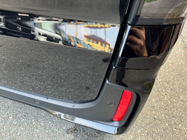 ���Ђ̓͏o�ρi�o�^�ρj���g�p�Ԃ́A�V�ԓo�^������u�T�N�ԁA�������͑��s�P�O�������v�܂ŕۏؒv���܂��B�ۏؓ��e�̓��[�J�[�ۏ؏��i�����e�i���X�m�[�g�j�ɏ����܂��B���ڍׂ̓X�^�b�t�ɂ��q�˂��������B