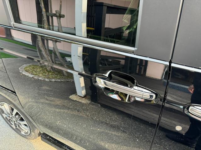 ���Ђ̓͏o�ρi�o�^�ρj���g�p�Ԃ́A�V�ԓo�^������u�T�N�ԁA�������͑��s�P�O�������v�܂ŕۏؒv���܂��B�ۏؓ��e�̓��[�J�[�ۏ؏��i�����e�i���X�m�[�g�j�ɏ����܂��B���ڍׂ̓X�^�b�t�ɂ��q�˂��������B