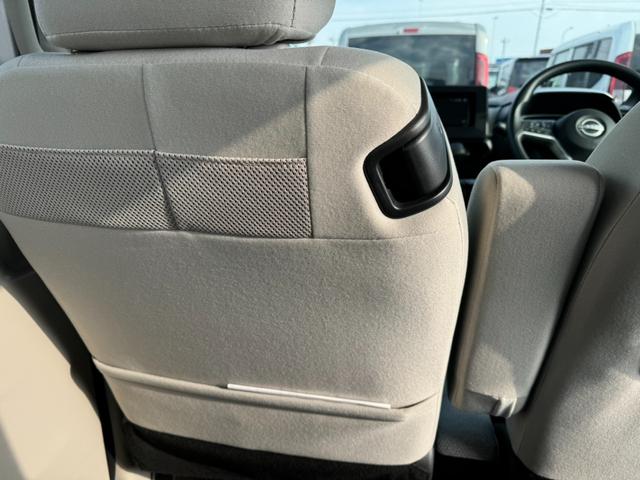 ルークス Ｘ　ディスプレイオーディオ　ドラレコ　ＥＴＣ　衝突被害軽減ブレーキ　スマートキー　スライドドア　　パワーウインドウ　プッシュスタート　フルオートエアコン　ＡＢＳ　　アイドリングストップ（38枚目）