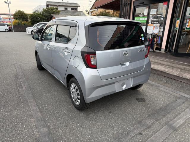 ミライース Ｌ　ＳＡＩＩＩ　ワンセグナビ　Ｂｌｕｅｔｏｏｔｈ接続　フロアマット　衝突軽減ブレーキ　Ｗエアバッグ　ＡＢＳ　パワーウインドウ　アイドリングストップ（7枚目）