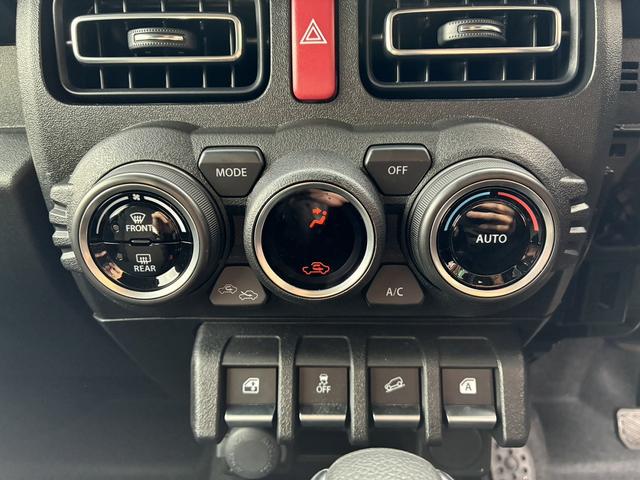 �y×�J�t�F�̃R���{���[�V�����I�e��\�t�g�h�����N��҂����ăR�[�q�[�A�}���X���[�X�C�[�c�ȂǃJ�t�F�����̂����p�Ƃ��Ă̖��͂��\���ł��B�m���J�t�F�C���h�����N�����p�ӂ��Ă���܂��I