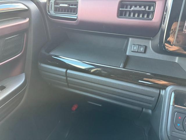 スペーシアカスタム ハイブリッドＸＳ　純正全方位モニターフルセグナビ　衝突被害軽減ブレーキ　スマートキー　スライドドア　ＬＥＤヘッドライト　パワーウインドウ　プッシュスタート　フルオートエアコン　ＡＢＳ　前席シートヒーター（40枚目）