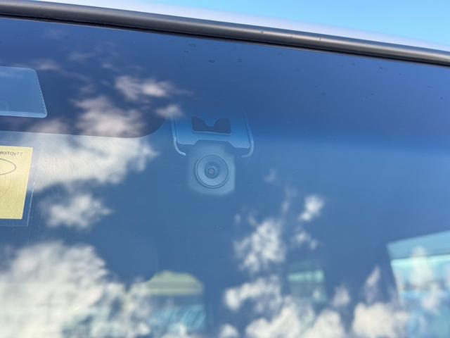 Ｎ－ＢＯＸカスタム Ｌターボ　スタイル＋ブラック　純正ナビ　バックカメラ　衝突被害軽減ブレーキ　スマートキー　スライドドア　ＬＥＤヘッドライト　パワーウインドウ　プッシュスタート　クルーズコントロール　フルオートエアコン　ＡＢＳ（18枚目）