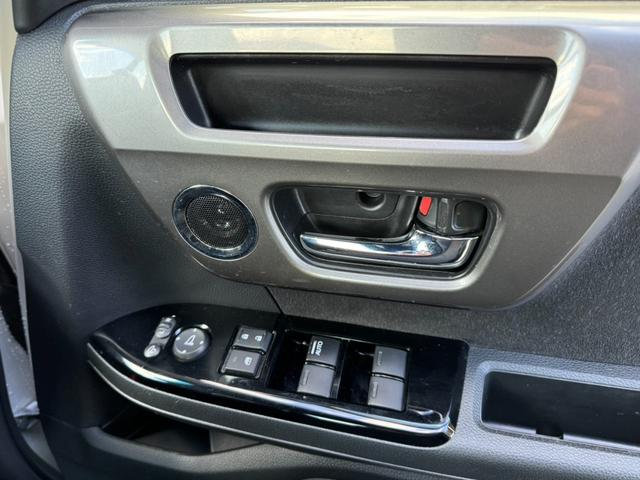 Ｎ－ＢＯＸカスタム Ｌターボ　スタイル＋ブラック　純正ナビ　バックカメラ　衝突被害軽減ブレーキ　スマートキー　スライドドア　ＬＥＤヘッドライト　パワーウインドウ　プッシュスタート　クルーズコントロール　フルオートエアコン　ＡＢＳ（23枚目）