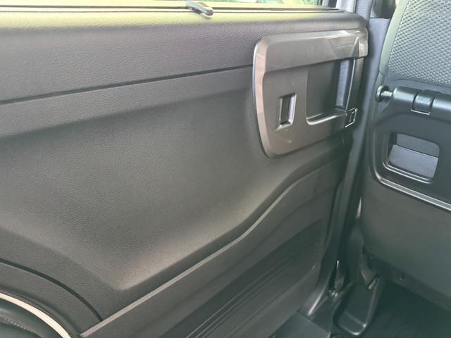 Ｎ－ＢＯＸカスタム Ｌターボ　スタイル＋ブラック　純正ナビ　バックカメラ　衝突被害軽減ブレーキ　スマートキー　スライドドア　ＬＥＤヘッドライト　パワーウインドウ　プッシュスタート　クルーズコントロール　フルオートエアコン　ＡＢＳ（46枚目）