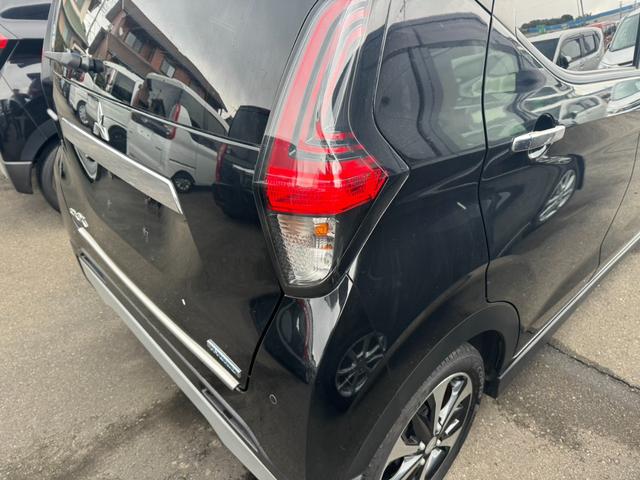 �P�C�J�t�F�̓I�[�����[�J�[�̂��Ԃ���葵���Ă���܂��̂ŁA�P�x�̂�����ŃI�[�����[�J�[�̂��Ԃ����ۂɌ��Ĕ�ׂĂ����������Ƃ��o���܂��B����Ԃ��������p�ӂ��Ă���܂��̂ŁA�y��������ׂ��܂��傤�I