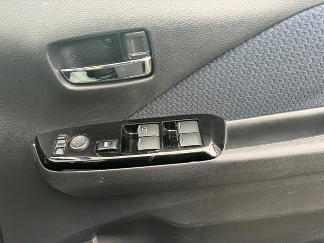 ���Ђ̓͏o�ρi�o�^�ρj���g�p�Ԃ́A�V�ԓo�^������u�T�N�ԁA�������͑��s�P�O�������v�܂ŕۏؒv���܂��B�ۏؓ��e�̓��[�J�[�ۏ؏��i�����e�i���X�m�[�g�j�ɏ����܂��B���ڍׂ̓X�^�b�t�ɂ��q�˂��������B