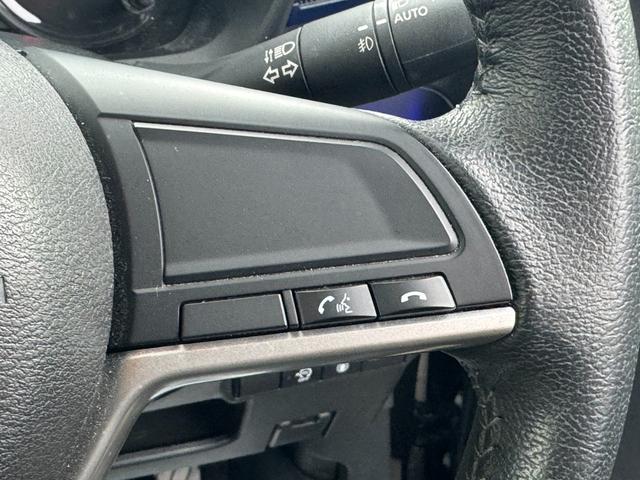 ���Ђ̓͏o�ρi�o�^�ρj���g�p�Ԃ́A�V�ԓo�^������u�T�N�ԁA�������͑��s�P�O�������v�܂ŕۏؒv���܂��B�ۏؓ��e�̓��[�J�[�ۏ؏��i�����e�i���X�m�[�g�j�ɏ����܂��B���ڍׂ̓X�^�b�t�ɂ��q�˂��������B