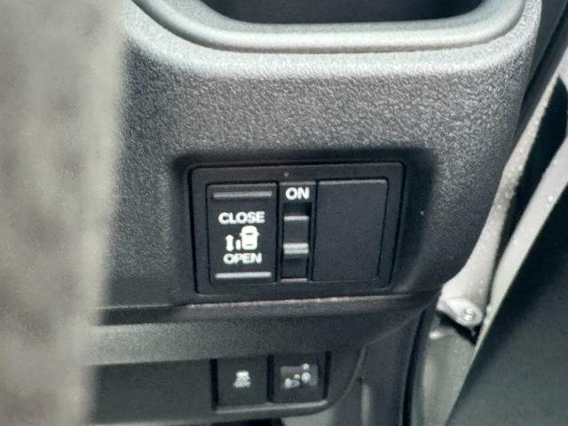 Ｎ－ＢＯＸカスタム ベースグレード　衝突被害軽減ブレーキ　スマートキー　スライドドア　ＬＥＤヘッドライト　パワーウインドウ　プッシュスタート　クルーズコントロール　フルオートエアコン　ＡＢＳ　前席シートヒーター　アイドリングストップ（46枚目）