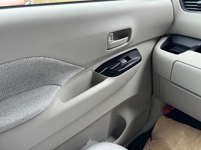 ルークス X スマートキー スライドドア パワーウインドウ プッシュスタート フルオートエアコン ABS 前席シートヒーター(28枚目)