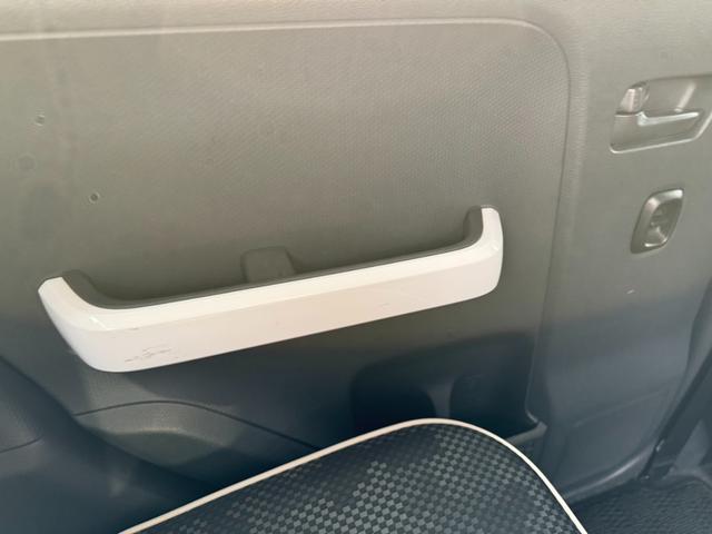 ハスラー Ｇ　ナビ付き　衝突被害軽減ブレーキ　スマートキー　　パワーウインドウ　プッシュスタート　フルオートエアコン　ＡＢＳ　　アイドリングストップ（45枚目）