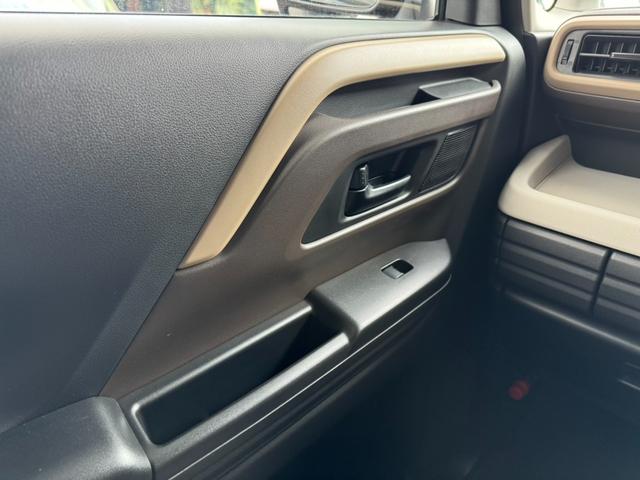 スペーシア ハイブリッドＧ　フルセグナビ　バックカメラ　ドラレコ付き　衝突被害軽減ブレーキ　スマートキー　スライドドアパワーウインドウ　プッシュスタート　オートエアコン　ＡＢＳ　前席シートヒーター　アイドリングストップ（34枚目）