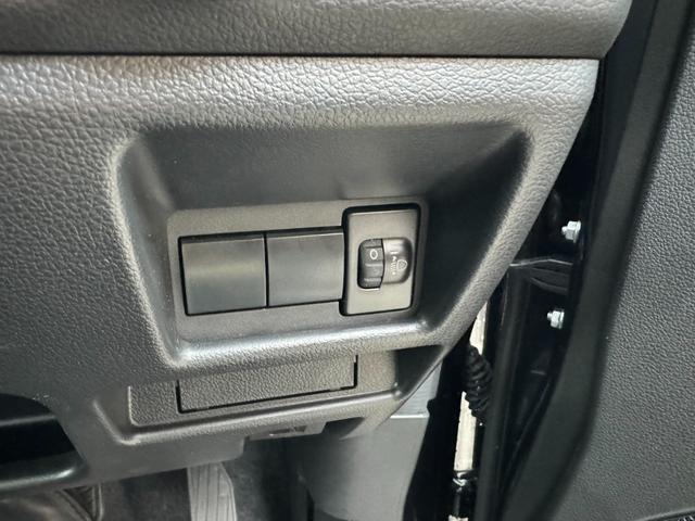 スペーシア ハイブリッドＧ　フルセグナビ　バックカメラ　ドラレコ付き　衝突被害軽減ブレーキ　スマートキー　スライドドアパワーウインドウ　プッシュスタート　オートエアコン　ＡＢＳ　前席シートヒーター　アイドリングストップ（39枚目）