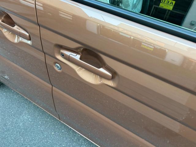 スペーシア ハイブリッドＧ　衝突被害軽減ブレーキ　スマートキー　スライドドア　パワーウインドウ　プッシュスタート　フルオートエアコン　　アイドリングストップ（9枚目）