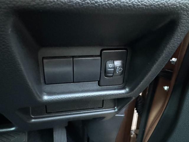 スペーシア ハイブリッドＧ　衝突被害軽減ブレーキ　スマートキー　スライドドア　パワーウインドウ　プッシュスタート　フルオートエアコン　　アイドリングストップ（30枚目）