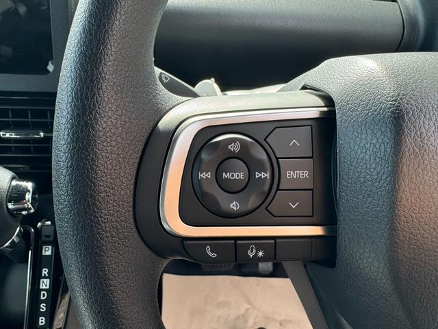 タント カスタムＸ　衝突被害軽減ブレーキ　スマートキー　スライドドア　ＬＥＤヘッドライト　パワーウインドウ　プッシュスタート　　フルオートエアコン　ＡＢＳ（8枚目）