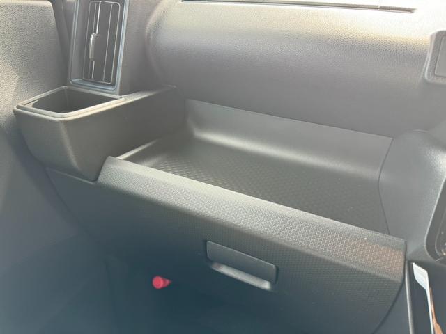 タント カスタムＸ　衝突被害軽減ブレーキ　スマートキー　スライドドア　ＬＥＤヘッドライト　パワーウインドウ　プッシュスタート　　フルオートエアコン　ＡＢＳ（10枚目）