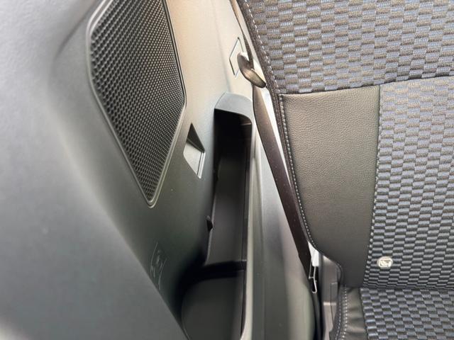 タント カスタムＸ　衝突被害軽減ブレーキ　スマートキー　スライドドア　ＬＥＤヘッドライト　パワーウインドウ　プッシュスタート　　フルオートエアコン　ＡＢＳ（16枚目）