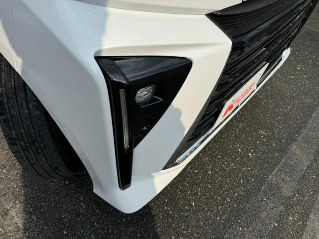 タント カスタムＸ　衝突被害軽減ブレーキ　スマートキー　スライドドア　ＬＥＤヘッドライト　パワーウインドウ　プッシュスタート　　フルオートエアコン　ＡＢＳ（22枚目）