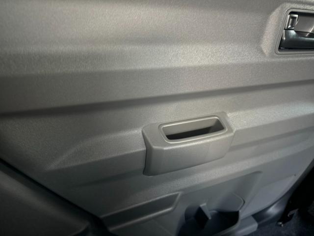 タフト Ｇ　クロムベンチャー　衝突被害軽減ブレーキ　スマートキー　　ＬＥＤヘッドライト　パワーウインドウ　プッシュスタート　　フルオートエアコン　ＡＢＳ　前席シートヒーター（21枚目）