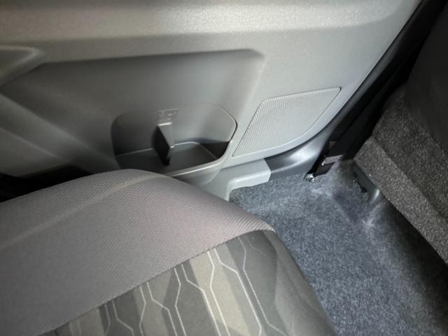タフト Ｇ　クロムベンチャー　衝突被害軽減ブレーキ　スマートキー　　ＬＥＤヘッドライト　パワーウインドウ　プッシュスタート　　フルオートエアコン　ＡＢＳ　前席シートヒーター（23枚目）